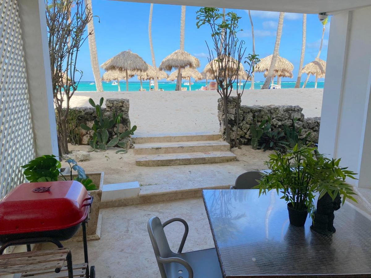 Los Corales Villas And Suites - Beach Club, Spa, Restaurants Punta Cana Room photo